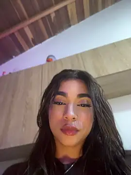 BellaRicciX_X webcam
