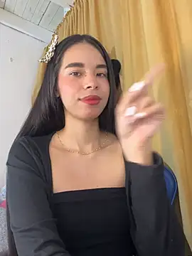 milleradhara24 - Milleradhara24's free webcam - UK Sex Cams