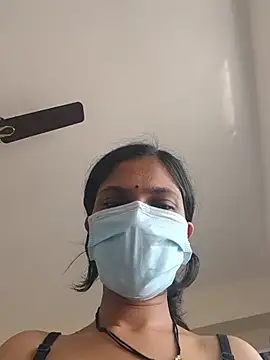 Shivani2002 webcam