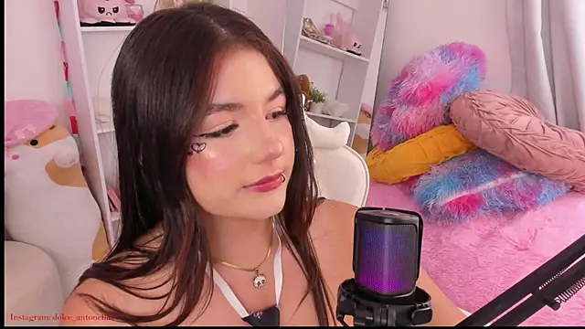 dolce_antonellaa webcam