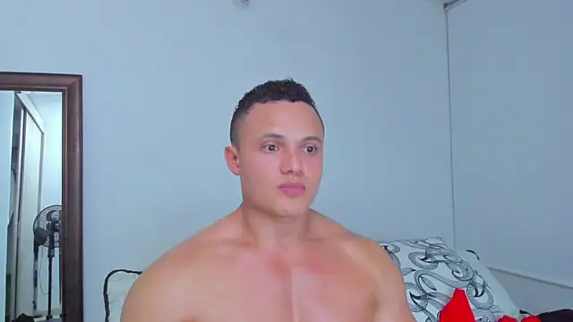 KingLevi01 webcam