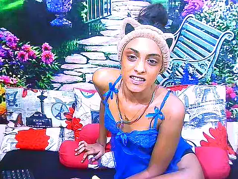 IndianPretty14u2Luv webcam