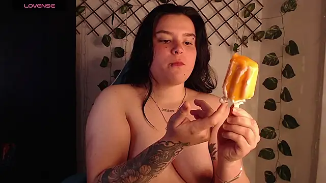 Nika_1_ webcam