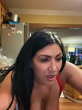 LittleMissEeve live show