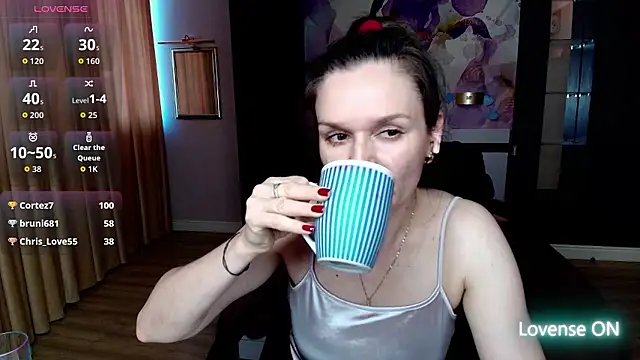 AriaGray webcam