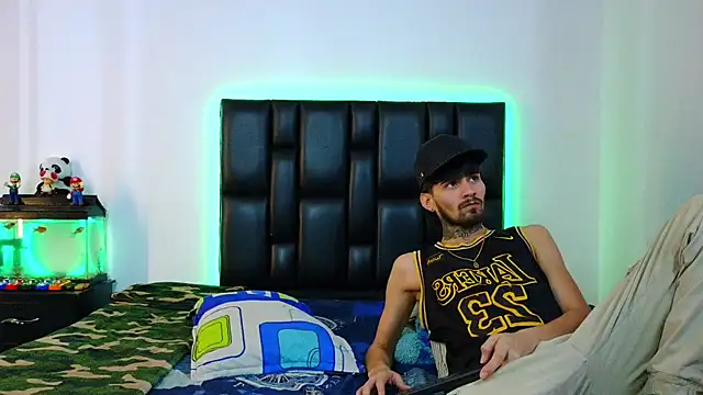 Brutal_Sex_Fucking webcam