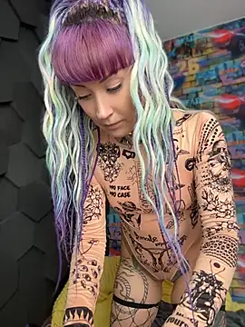 Tattoo__Moon webcam