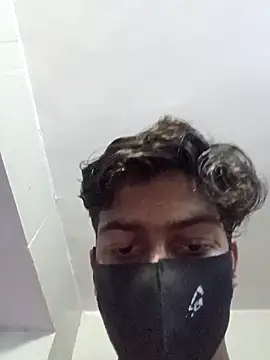hotyboy_89 webcam