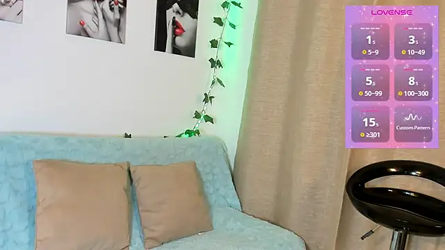 Rebeca_Marchetti webcam