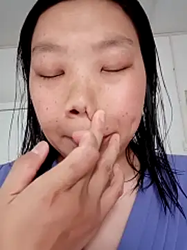 Linda_988 webcam