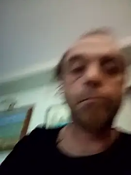 Toni13_1983 webcam