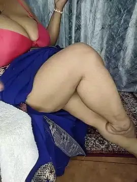 Curvy_Pooja webcam