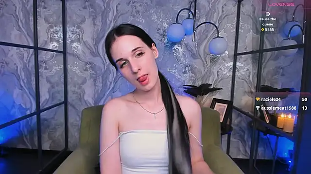 MaeEverly webcam