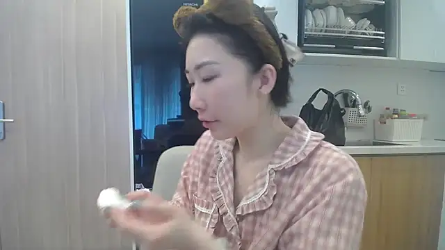 Asiagirll