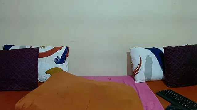 DiamondLuv29 webcam