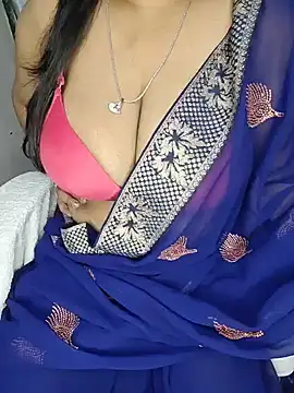 Curvy_Pooja webcam