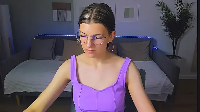 AnnaThorne webcam