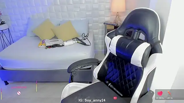 anny_rouse24 webcam