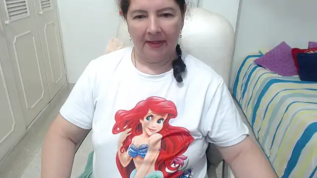 leonela_69 webcam