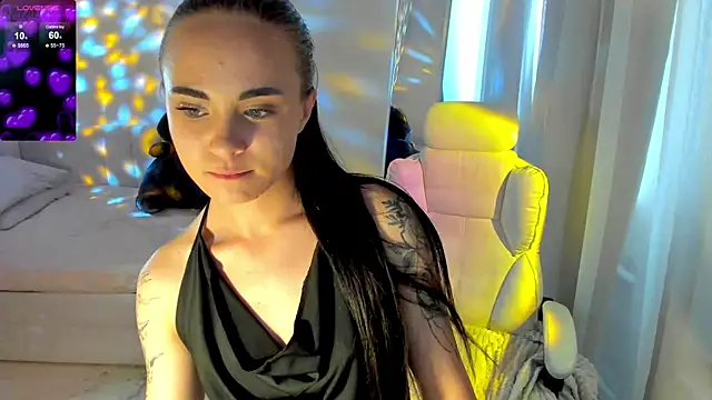Black_Dollarss webcam