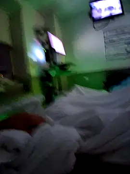 89fukboi (Ask my age) - Cum while nurse is watching