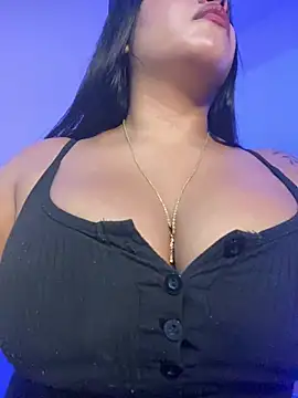 mis-violetha webcam