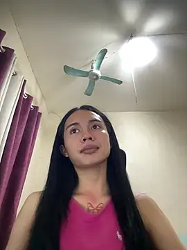 devine_goddess webcam