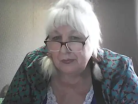 alexia64231 - Alexia64231's free webcam - UK Sex Cams