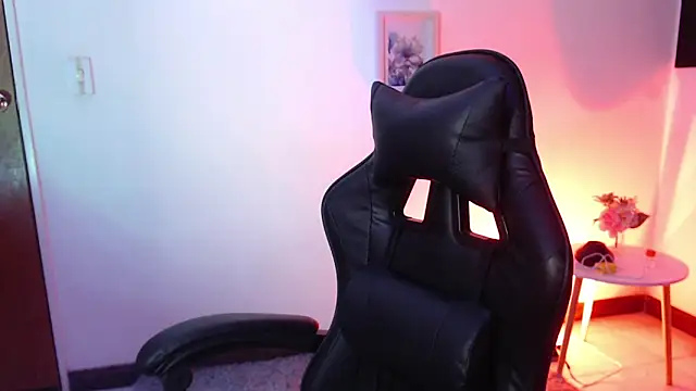 Ivvy_Bloom webcam