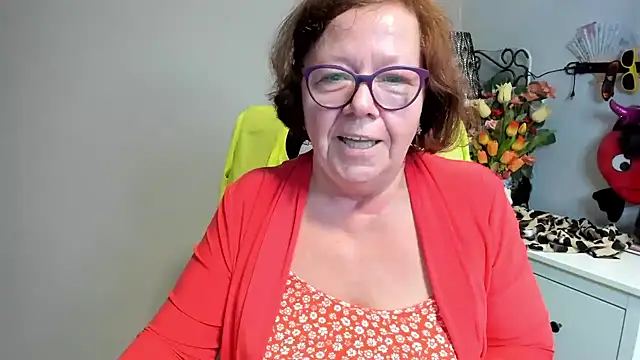 Adelewildx webcam