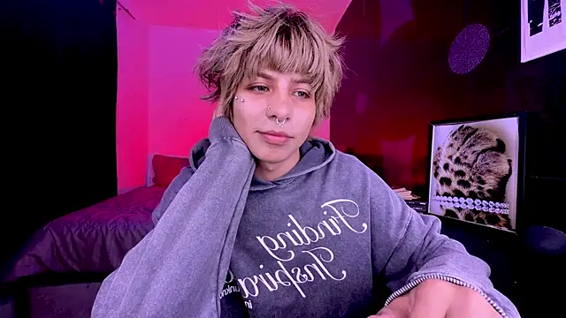 Aronn_44 live sex cam