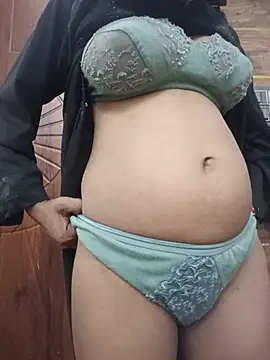 Aafreen_36 webcam