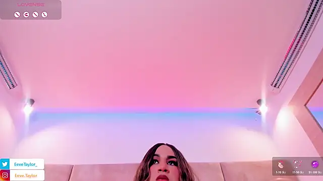 Eevee_Taylor webcam