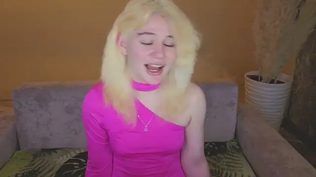 ElizabethRedWings webcam