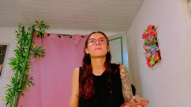 scarlet-jonesx webcam