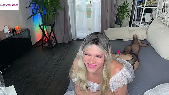 Anjalin_sososok1 webcam