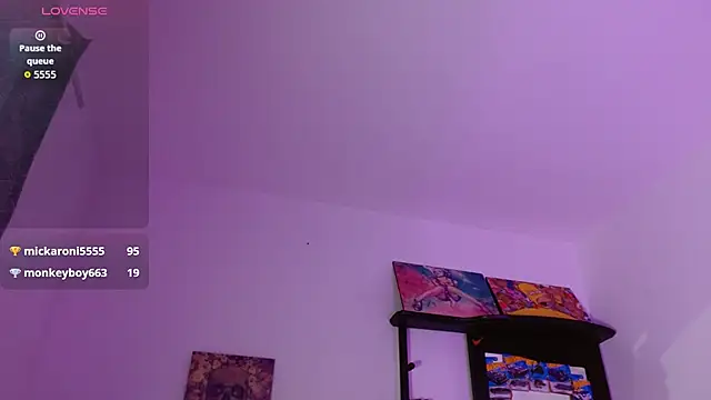 SharaRoss1 webcam