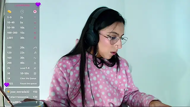 shopiaa_m2 webcam