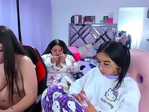 naomi_johnson webcam