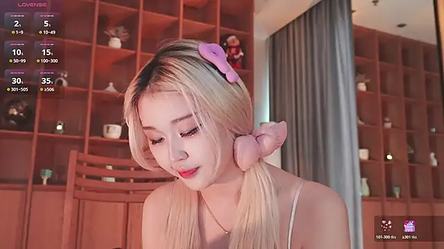 hyun_chia (F young) - :fire: Ocean Squirt :fire:
