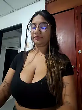 Sofythom1 webcam
