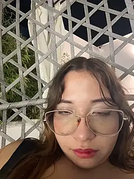 AliciaWhite_nt webcam
