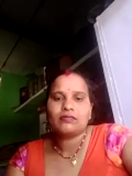 Shivani09900 webcam