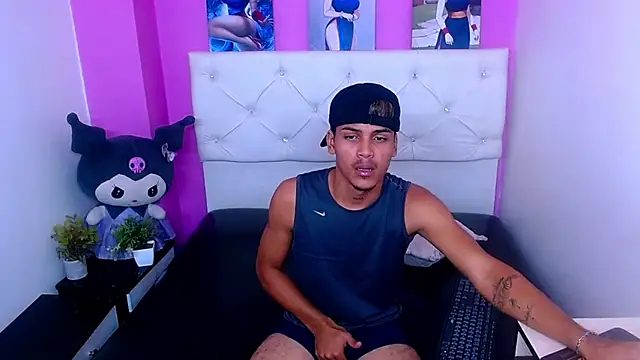 Angel_foxc13 webcam