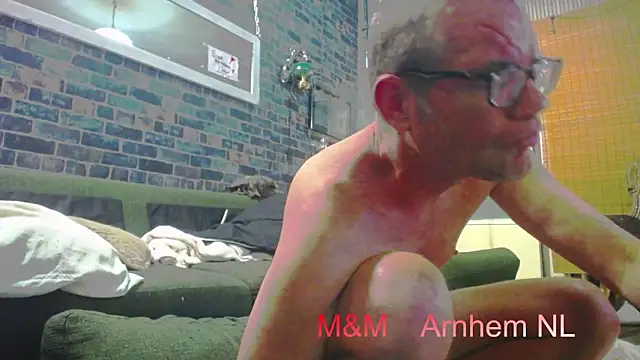 maikel1981-nl - Maikel1981-NL's free webcam - UK Sex Cams