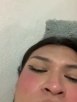 miavalentinaaa (T young) - cum + Bubble bath 🧼