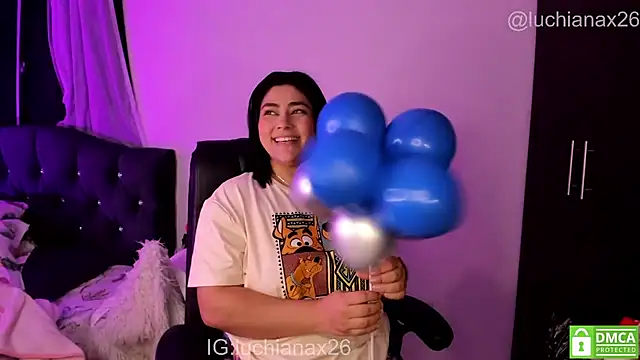 lucy26_ webcam