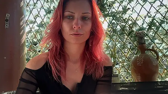 karo123421 - Karo123421's free webcam - UK Sex Cams