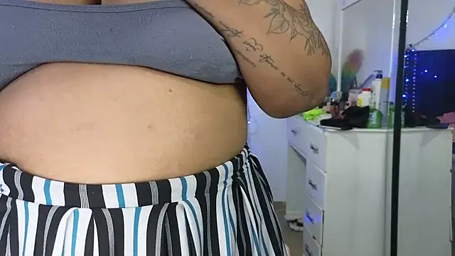 charlotte_077 webcam