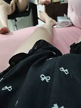Mikey-bone webcam